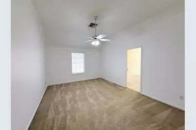 9221 Desirable Drive, La Porte, TX 77571 - Photo 5