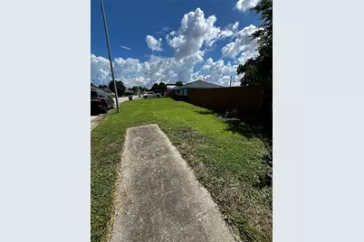 3163 Roe Drive, Houston, TX 77087 - Photo 17