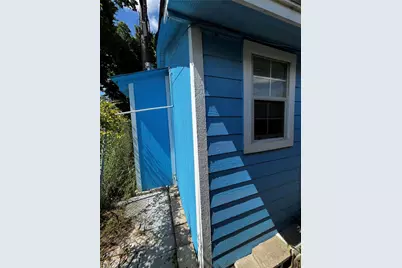 3163 Roe Drive, Houston, TX 77087 - Photo 11