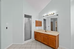 4131 Club Valley Dr Dr, Houston, TX 77082 - Photo 19