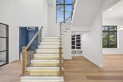 14111 Cindywood Circle, Houston, TX 77079 - Photo 3