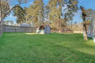 13419 Commander Cir, Willis, TX 77318 - Photo 19