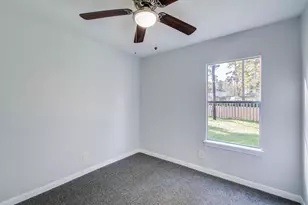 13419 Commander Cir, Willis, TX 77318 - Photo 17