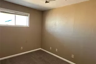 516 Holiday Dr, Galveston, TX 77550 - Photo 5