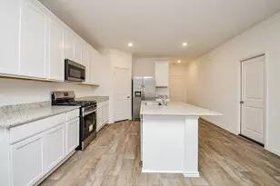 3806 Axyl Run Ct, Fulshear, TX 77441 - Photo 5