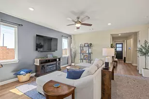 9402 Dearborn Creek Dr, Cypress, TX 77433 - Photo 13