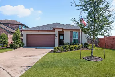 9402 Dearborn Creek Drive, Cypress, TX 77433 - Photo 1
