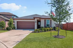 9402 Dearborn Creek Dr, Cypress, TX 77433 - Photo 1