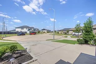 9402 Dearborn Creek Dr, Cypress, TX 77433 - Photo 41