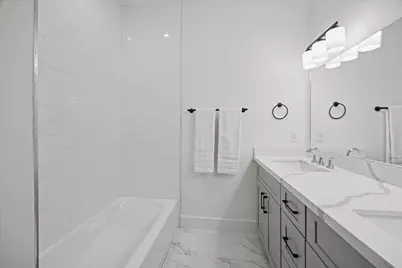 1834 W Tidwell Road, Houston, TX 77091 - Photo 33