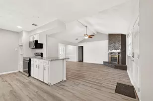 23235 Earlmist Dr, Spring, TX 77373 - Photo 9