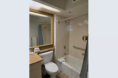 5220 Seawall Boulevard #532D, Galveston, TX 77551 - Photo 9