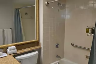 5220 Seawall Blvd, Galveston, TX 77551 - Photo 9