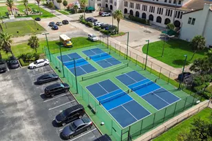 5220 Seawall Blvd, Galveston, TX 77551 - Photo 3