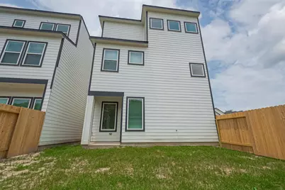 8933 Grovner Place, Houston, TX 77055 - Photo 43