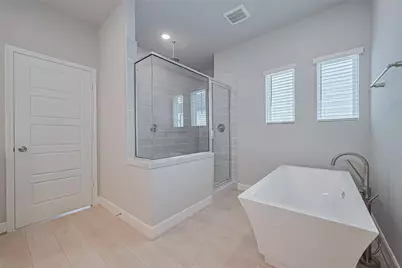 8933 Grovner Place, Houston, TX 77055 - Photo 25