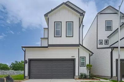 8933 Grovner Place, Houston, TX 77055 - Photo 1