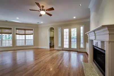 4324 Ione Street, Bellaire, TX 77401 - Photo 11