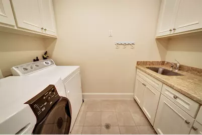 4324 Ione Street, Bellaire, TX 77401 - Photo 29