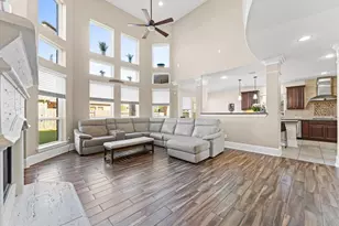 31183 Pecan Creek Dr, Brookshire, TX 77423 - Photo 7