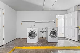 4630 Creekbend Dr, Houston, TX 77035 - Photo 17