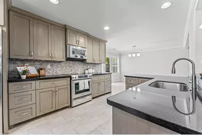 4630 Creekbend Drive, Houston, TX 77035 - Photo 5