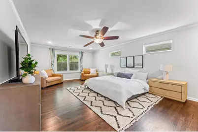 4630 Creekbend Drive, Houston, TX 77035 - Photo 11