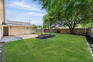 4630 Creekbend Dr, Houston, TX 77035 - Photo 19