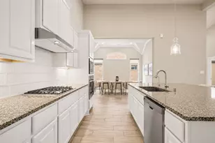 7 Peace Tree, The Woodlands, TX 77375 - Photo 15