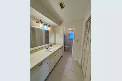 426 Shadow Creek Drive, El Lago, TX 77586 - Photo 11