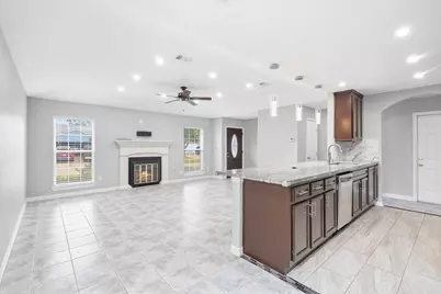 20126 Seablossom Lane, Katy, TX 77449 - Photo 11