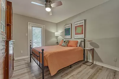 9 Pineash Court, The Woodlands, TX 77381 - Photo 27