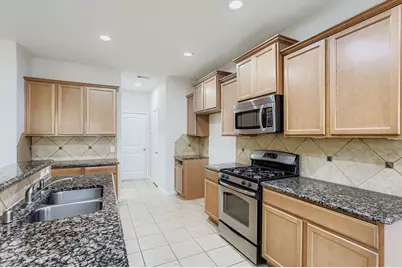 25243 Saddlebrook Ranch Drive, Tomball, TX 77375 - Photo 7