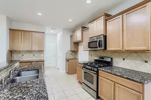 25243 Saddlebrook Ranch Dr, Tomball, TX 77375 - Photo 7