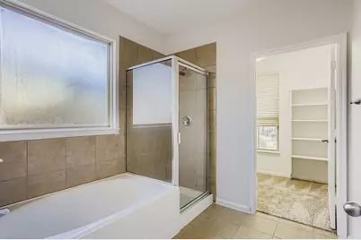 25243 Saddlebrook Ranch Drive, Tomball, TX 77375 - Photo 11