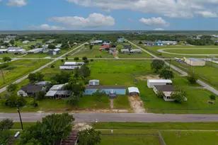 958 Wightman St, Matagorda, TX 77414 - Photo 43
