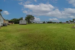 958 Wightman St, Matagorda, TX 77414 - Photo 35