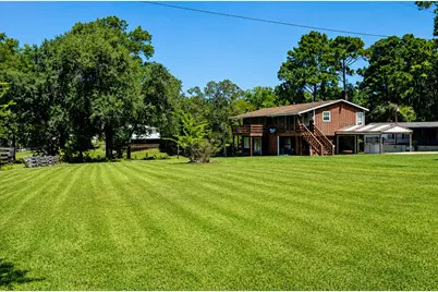 242 Lamenda Avenue, Livingston, TX 77351 - Photo 3