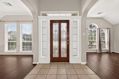 2726 Martinec Drive, Pearland, TX 77584 - Photo 3