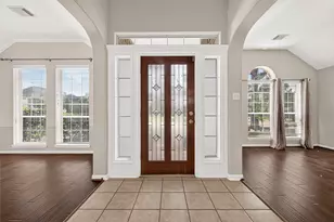 2726 Martinec Dr, Pearland, TX 77584 - Photo 3