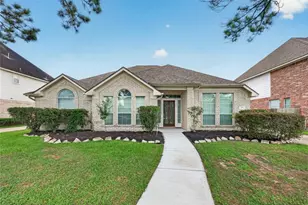 2726 Martinec Dr, Pearland, TX 77584 - Photo 1