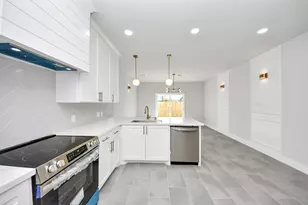 1110 E Main St, La Porte, TX 77571 - Photo 21