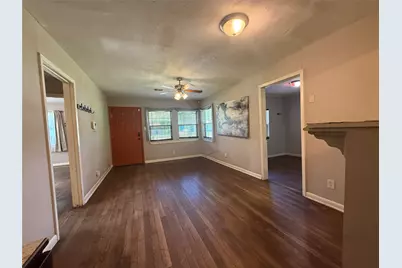 725 Kyle Street, Angleton, TX 77515 - Photo 5
