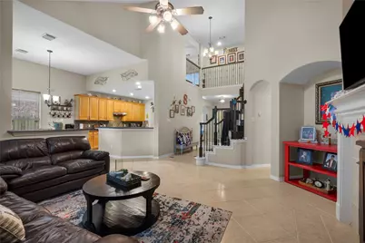 1011 Elm Pointe, League City, TX 77573 - Photo 11