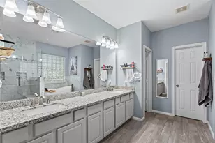 1011 Elm Pointe, League City, TX 77573 - Photo 27