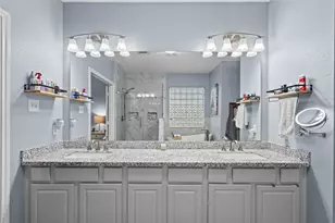 1011 Elm Pointe, League City, TX 77573 - Photo 25