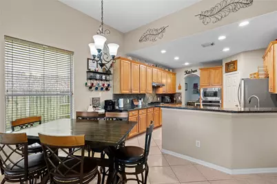 1011 Elm Pointe, League City, TX 77573 - Photo 15