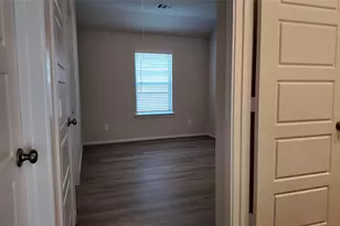 16241 Parish Pointe Ct, Conroe, TX 77302 - Photo 13