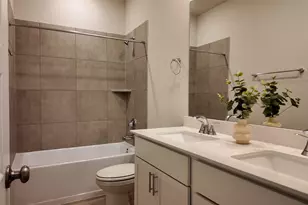 16241 Parish Pointe Ct, Conroe, TX 77302 - Photo 17