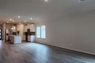 16241 Parish Pointe Ct, Conroe, TX 77302 - Photo 9